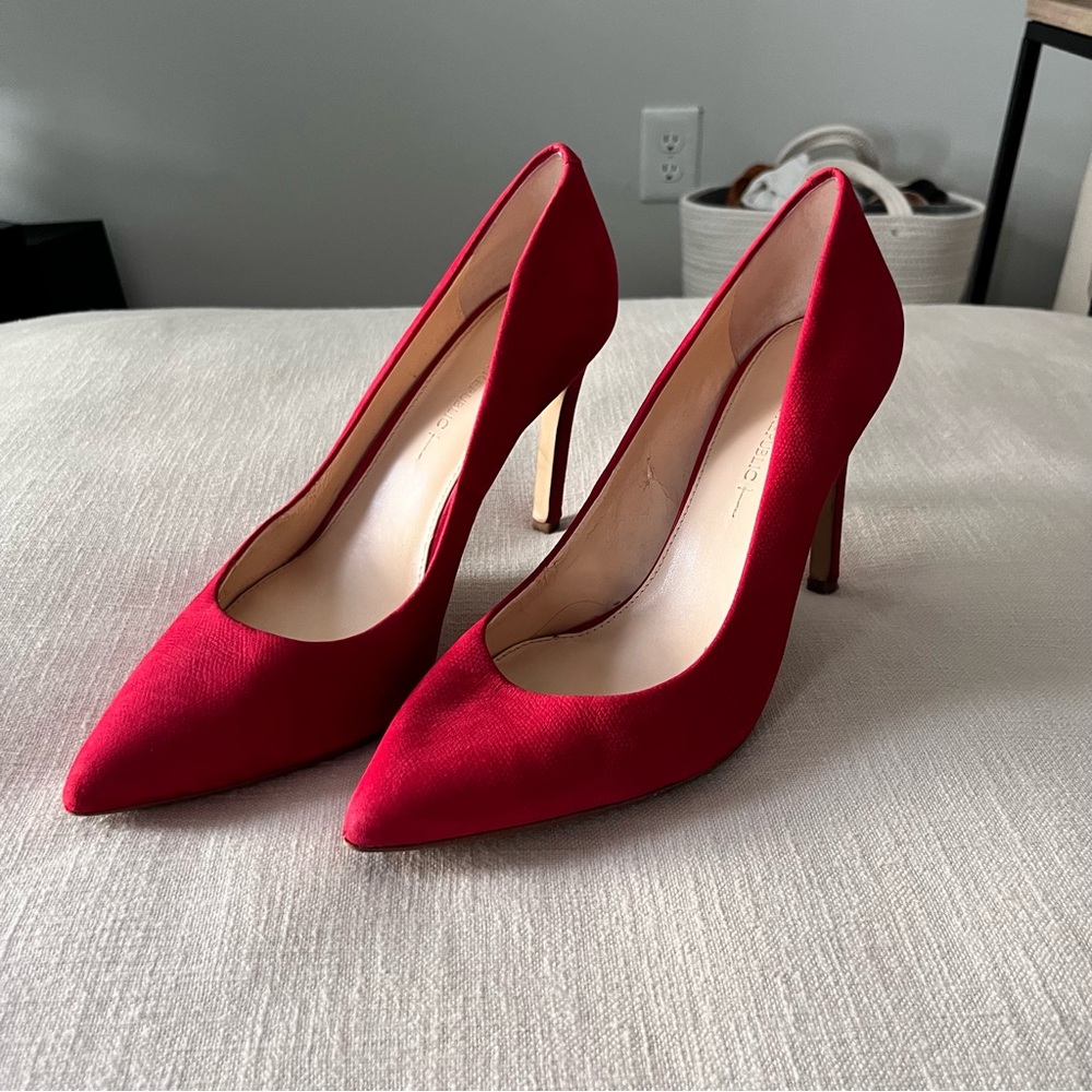 BANANA REPUBLIC heels